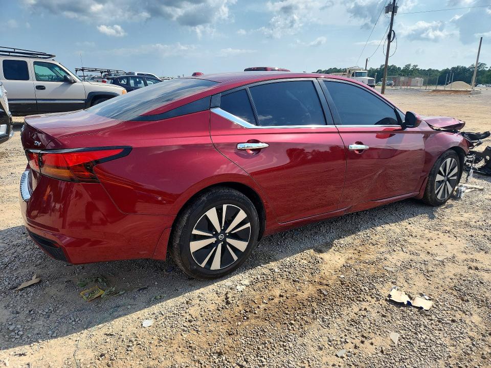Photo 3 from auction – 2022 NISSAN ALTIMA with VIN 1N4BL4DV5NN345196
