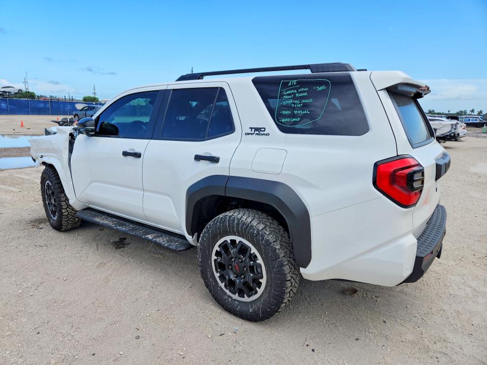 Photo 2 from auction – 2026 TOYOTA 4RUNNER with VIN JTEVB5BR6T5040868