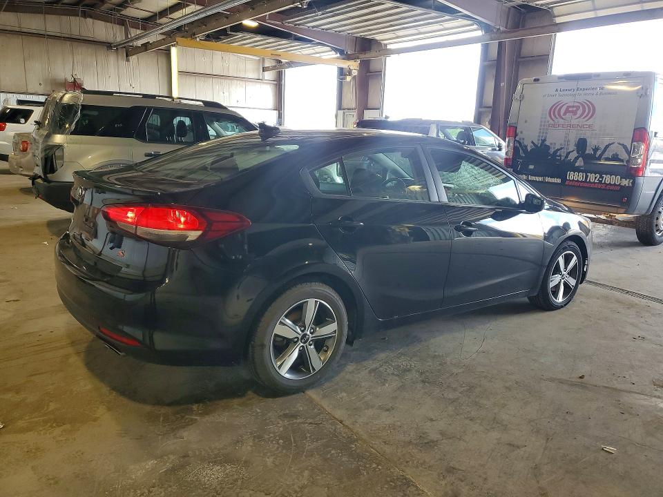 Photo 3 from auction – 2018 KIA FORTE with VIN 3KPFL4A70JE245510