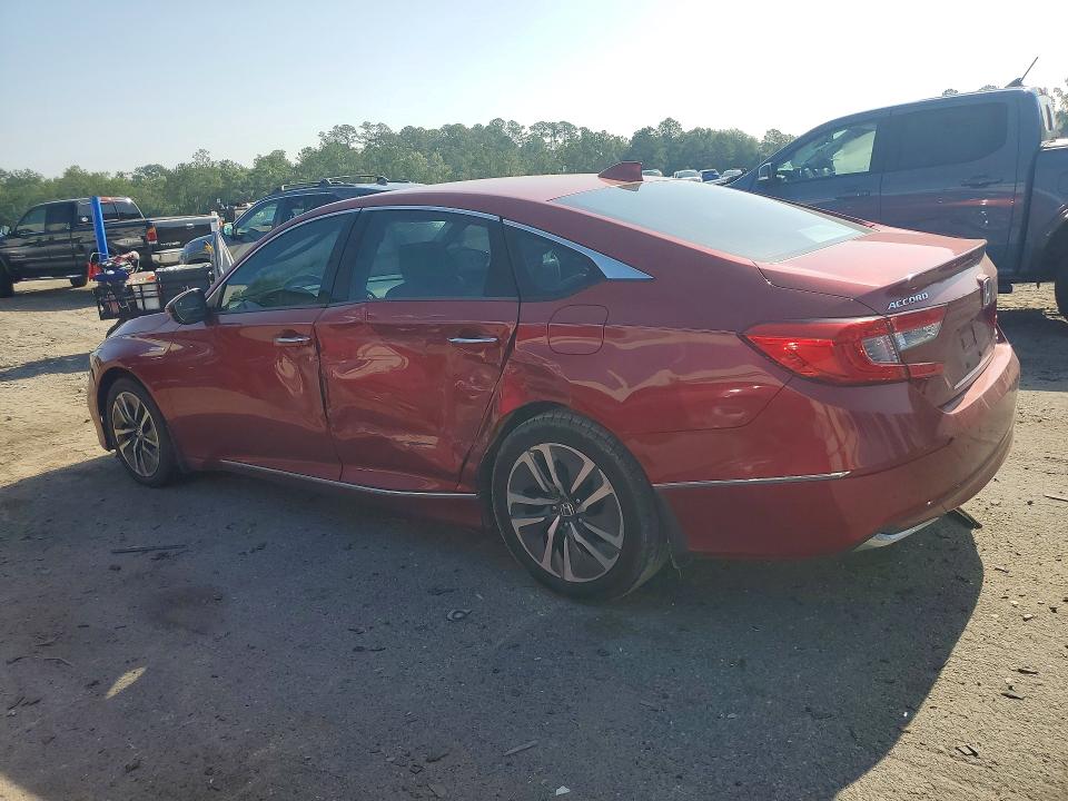 Photo 2 from auction – 2018 HONDA ACCORD with VIN 1HGCV3F94JA007469