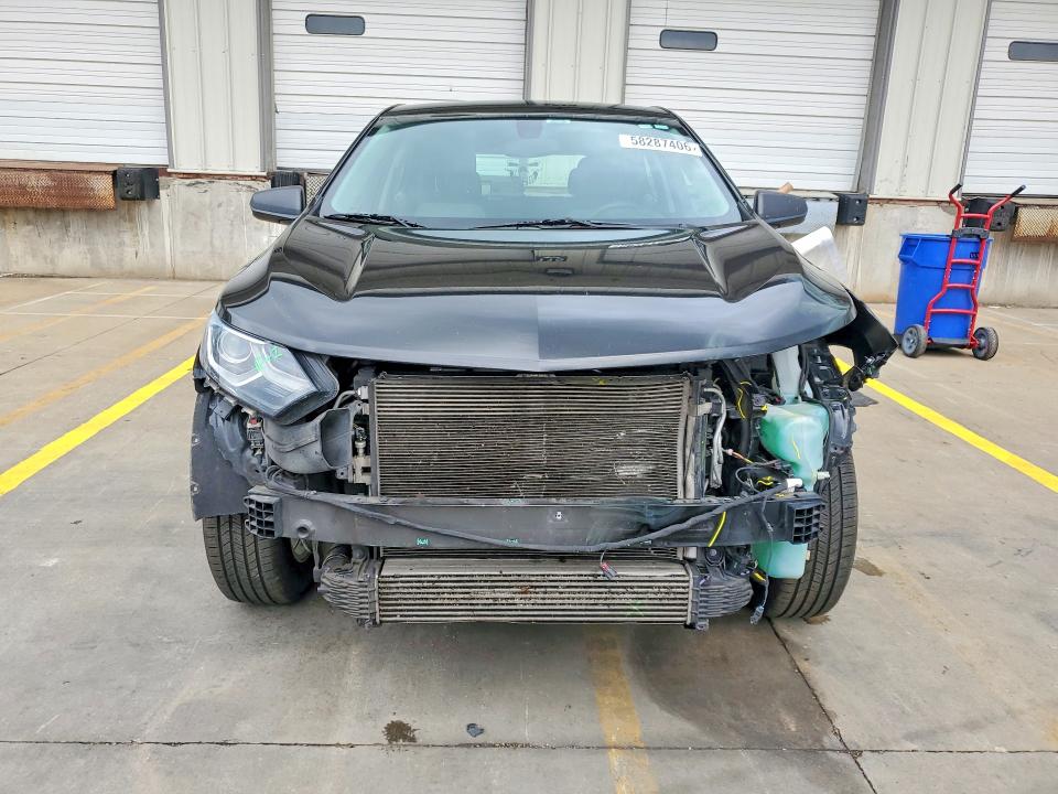 Photo 5 from auction – 2018 CHEVROLET EQUINOX with VIN 2GNAXREV6J6325485