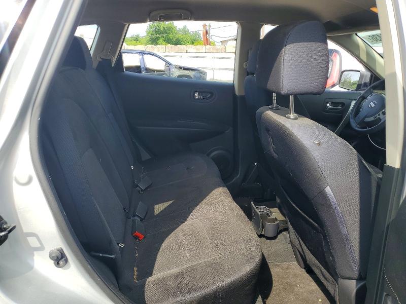 Photo 11 from auction – 2015 NISSAN ROGUE SELECT with VIN JN8AS5MV4FW261238