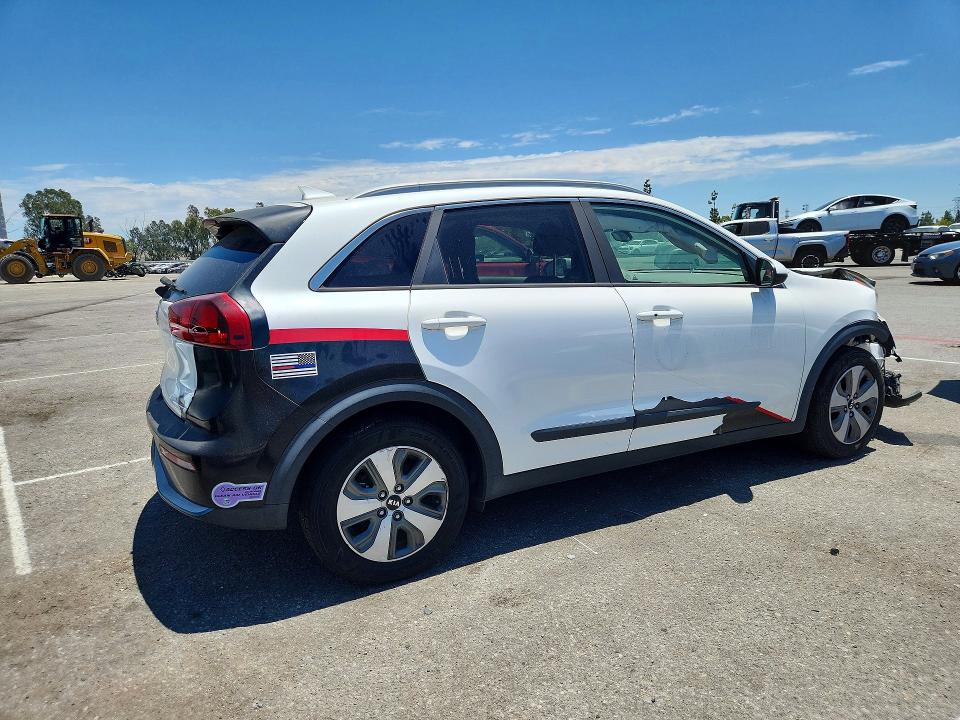Photo 3 from auction – 2019 KIA NIRO with VIN KNDCM3LD8K5252182