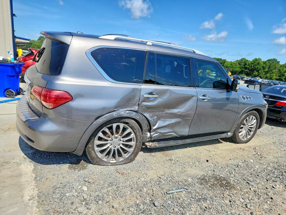 Photo 3 from auction – 2017 INFINITI QX80 with VIN JN8AZ2NE7H9150600