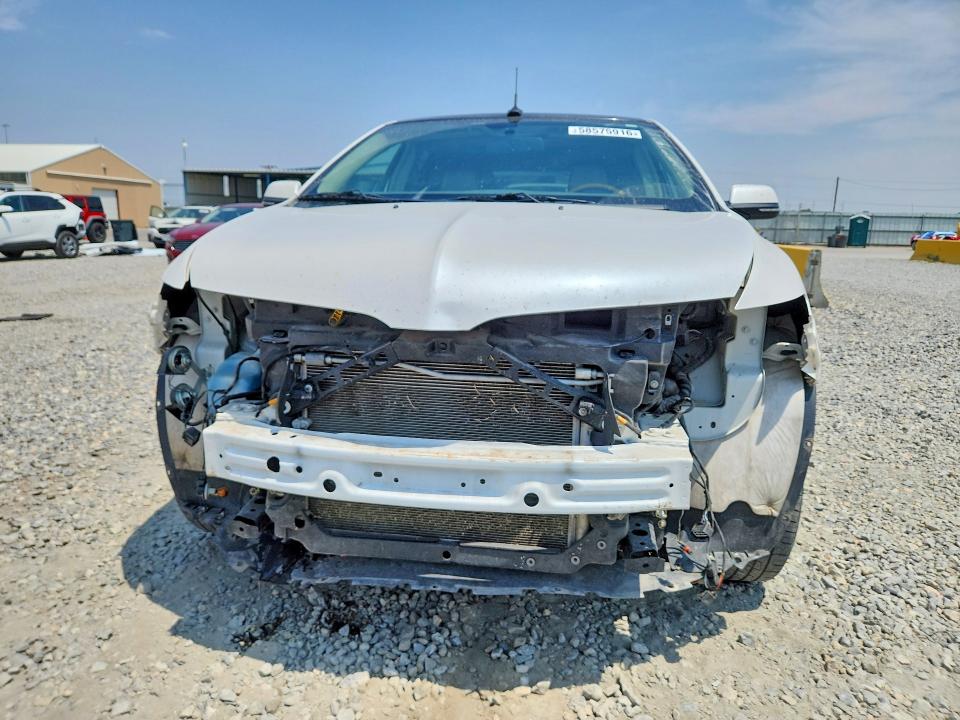 Photo 5 from auction – 2015 LINCOLN MKX with VIN 2LMDJ8JK6FBL31394