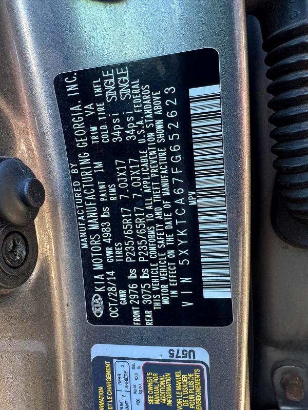 Photo 12 from auction – 2015 KIA SORENTO with VIN 5XYKTCA67FG652623