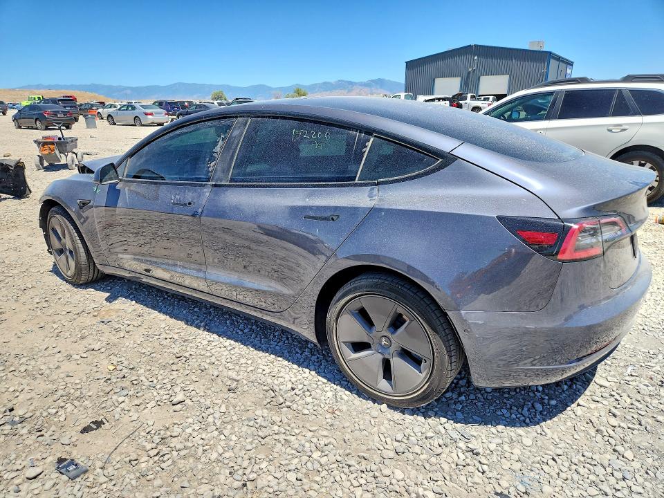 Photo 2 from auction – 2022 TESLA MODEL 3 with VIN 5YJ3E1EB4NF152208
