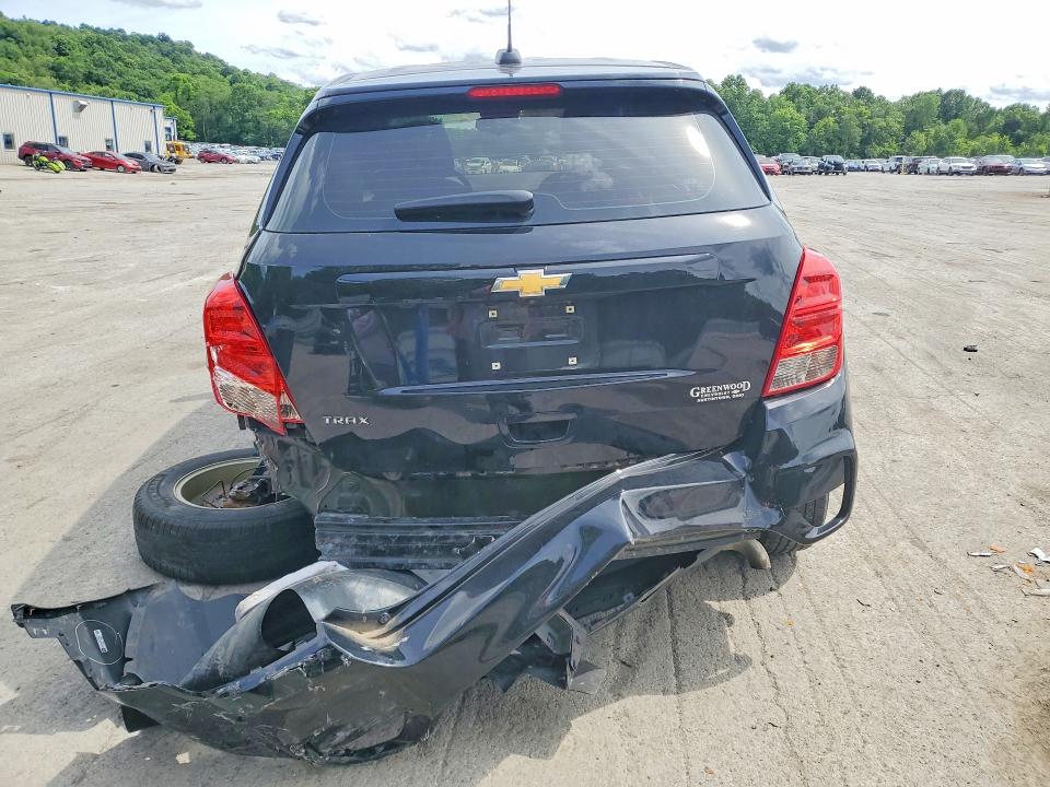 Photo 6 from auction – 2020 CHEVROLET TRAX with VIN 3GNCJKSB2LL114696