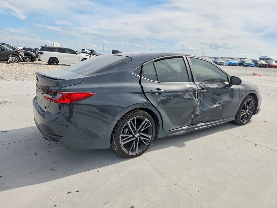 Photo 3 from auction – 2025 TOYOTA CAMRY with VIN 4T1DAACK4SU589059