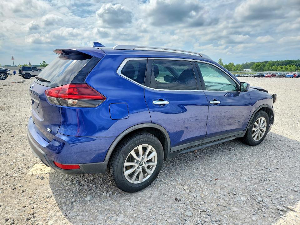 Photo 3 from auction – 2018 NISSAN ROGUE with VIN KNMAT2MT4JP507794