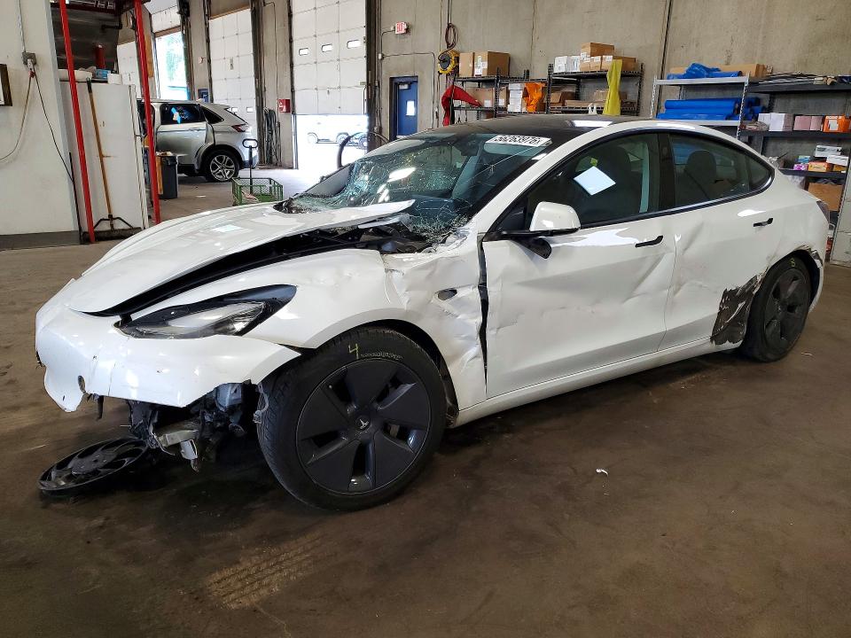 TESLA MODEL 3 2022 with VIN 5YJ3E1EB1NF195808 - Photo from auction