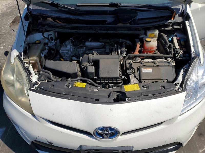 Photo 11 from auction – 2014 TOYOTA PRIUS with VIN JTDKN3DU7E0364030