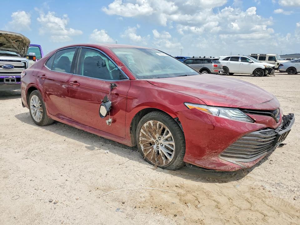 Photo 4 from auction – 2020 TOYOTA CAMRY with VIN 4T1F11BK2LU002224