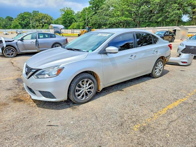 NISSAN SENTRA 2019 with VIN 3N1AB7AP5KY408928 - Photo from auction