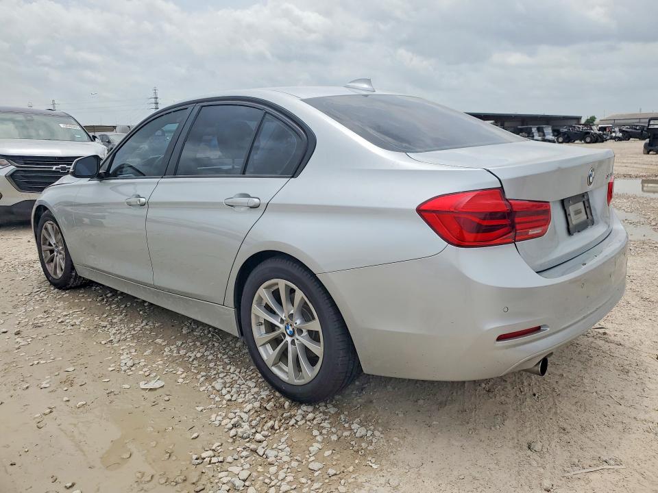 Photo 2 from auction – 2017 BMW 320 with VIN WBA8E1G38HNU17761