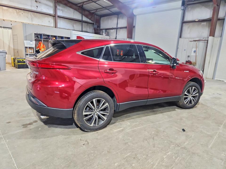 Photo 3 from auction – 2021 TOYOTA VENZA with VIN JTEAAAAH4MJ067269