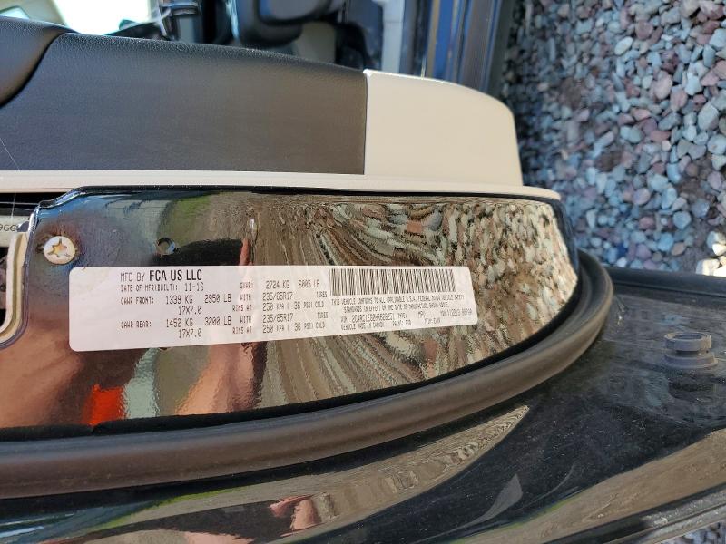 Photo 14 from auction – 2017 CHRYSLER PACIFICA with VIN 2C4RC1EG2HR628251