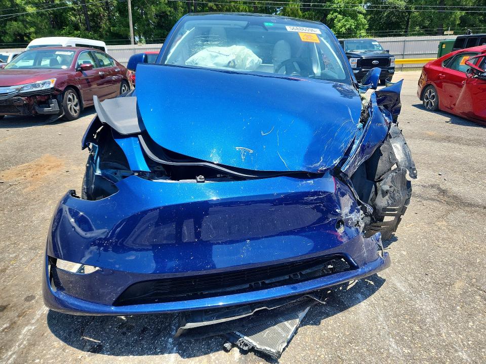 Photo 5 from auction – 2024 TESLA MODEL Y with VIN 7SAYGDEE4RA236031