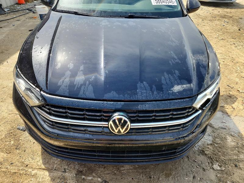 Photo 11 from auction – 2024 VOLKSWAGEN JETTA with VIN 3VWBM7BU5RM066718
