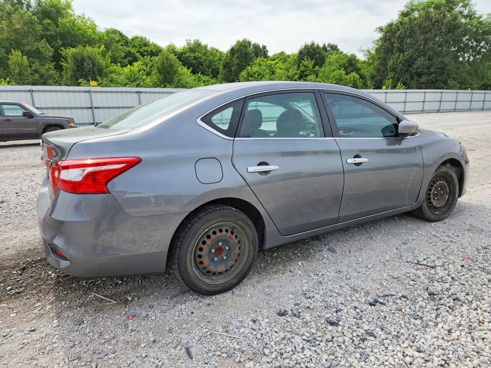Photo 3 from auction – 2017 NISSAN SENTRA with VIN 3N1AB7AP8HY253901
