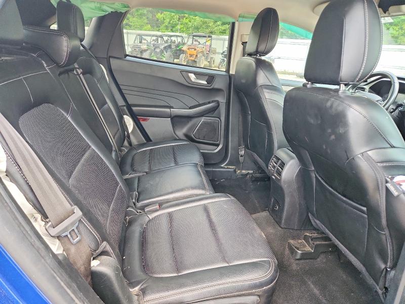 Photo 11 from auction – 2022 FORD ESCAPE with VIN 1FMCU9H63NUA22844