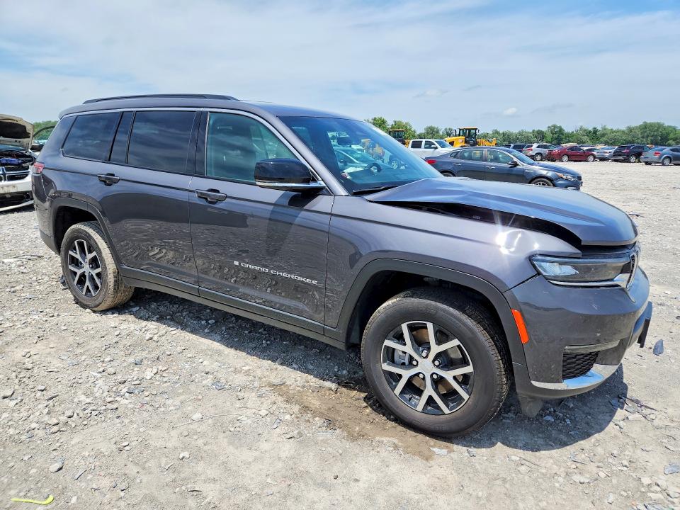 Снимка 4 от търг – 2025 JEEP GRAND CHEROKEE с VIN 1C4RJKBG2S8755066