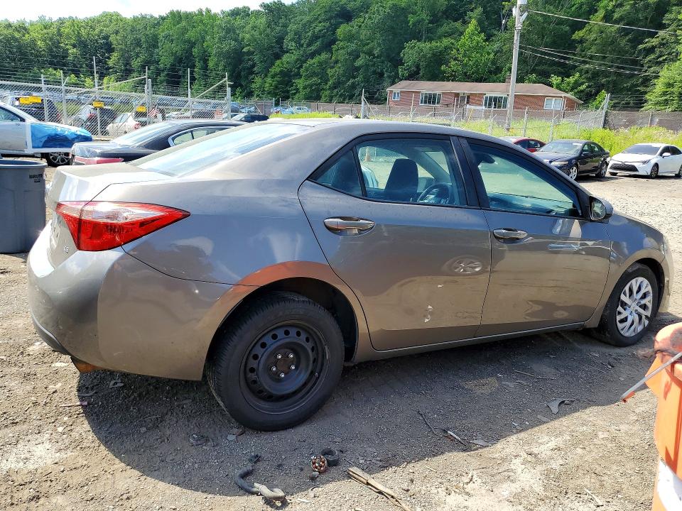 Photo 3 from auction – 2017 TOYOTA COROLLA with VIN 2T1BURHE8HC779991