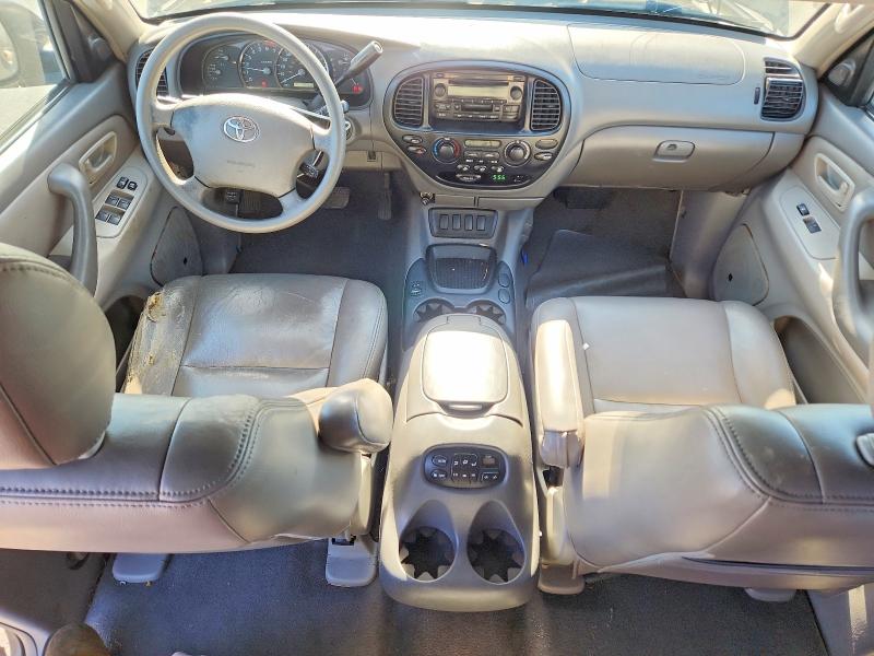 Photo 8 from auction – 2005 TOYOTA SEQUOIA with VIN 5TDZT34AX5S249512