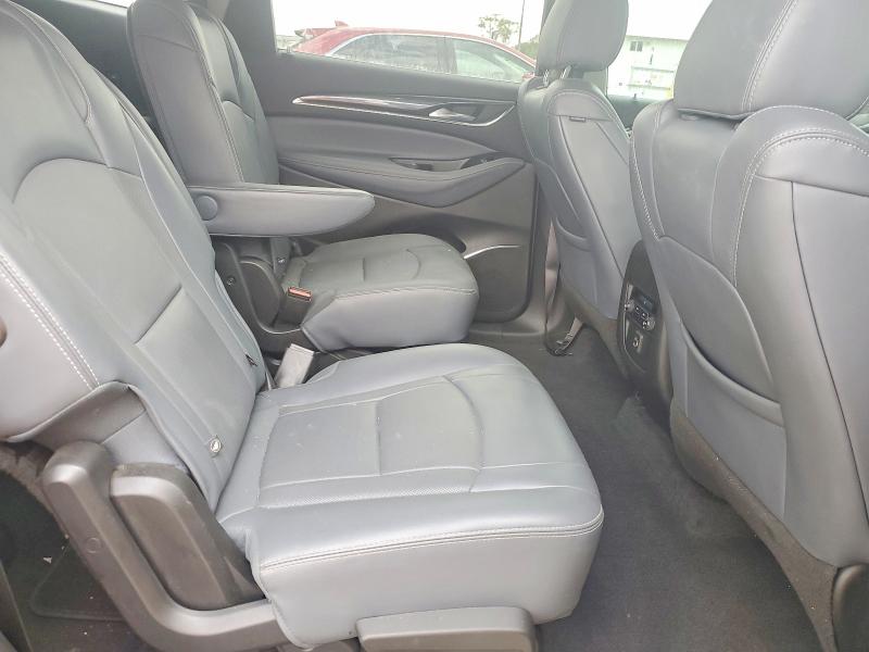 Photo 11 from auction – 2020 BUICK ENCLAVE with VIN 5GAEVAKW7LJ177708