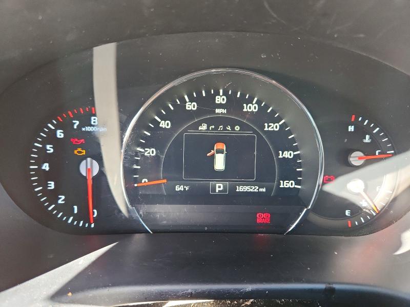 Photo 9 from auction – 2016 KIA SORENTO with VIN 5XYPKDA54GG093197