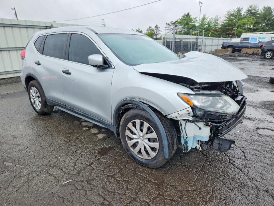 Photo 4 from auction – 2017 NISSAN ROGUE with VIN 5N1AT2MT3HC796356