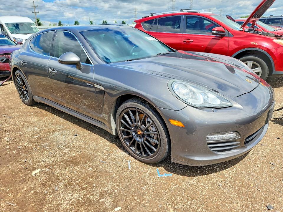 Photo 4 from auction – 2013 PORSCHE PANAMERA with VIN WP0AD2A7XDL045256