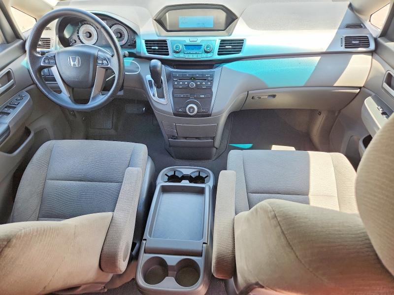 Фото 8 с аукциона – 2011 HONDA ODYSSEY с VIN 5FNRL5H47BB086530
