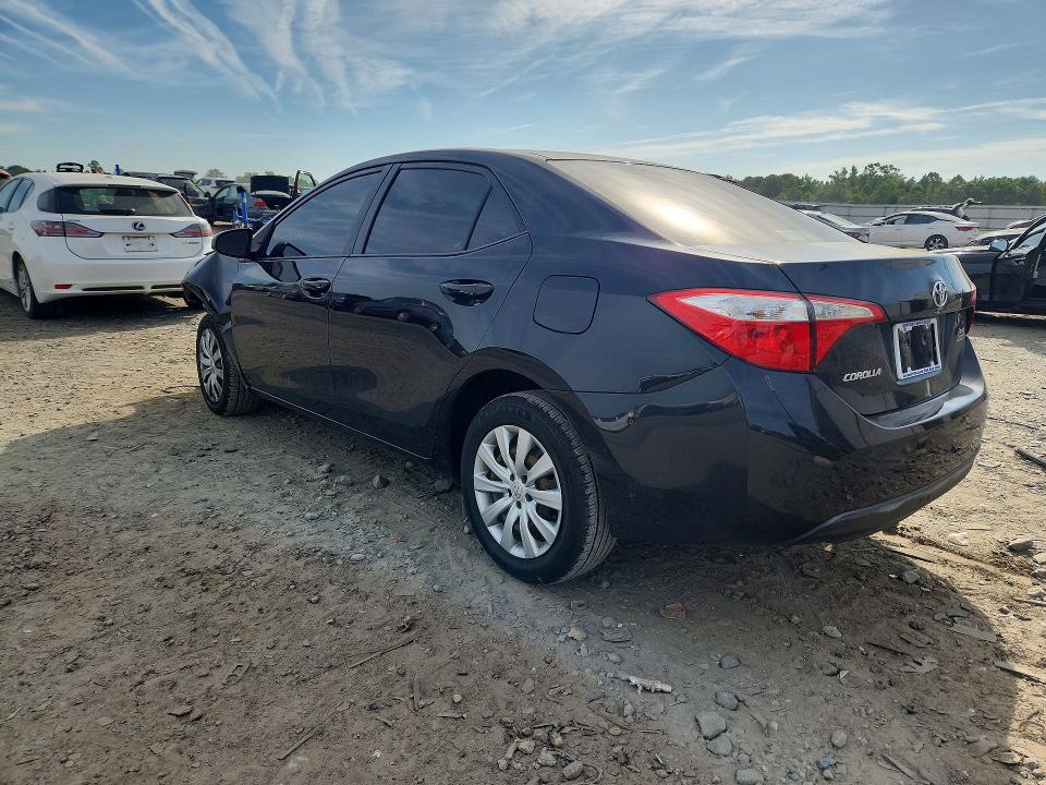 Photo 2 from auction – 2016 TOYOTA COROLLA with VIN 5YFBURHEXGP460574