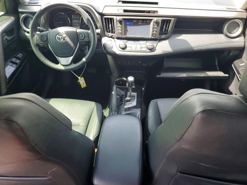 Photo 8 from auction – 2018 TOYOTA RAV4 with VIN JTMYFREV6JJ212455