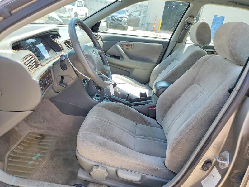 Photo 7 from auction – 1997 TOYOTA CAMRY with VIN 4T1BG22KXVU164138