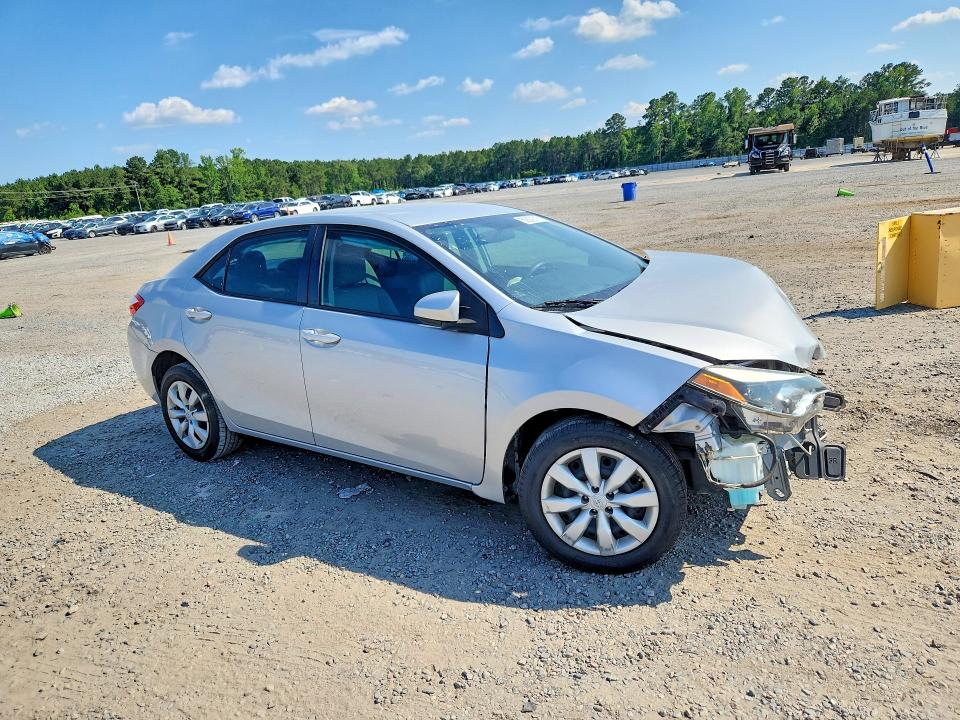 Photo 4 from auction – 2015 TOYOTA COROLLA with VIN 2T1BURHE4FC348450