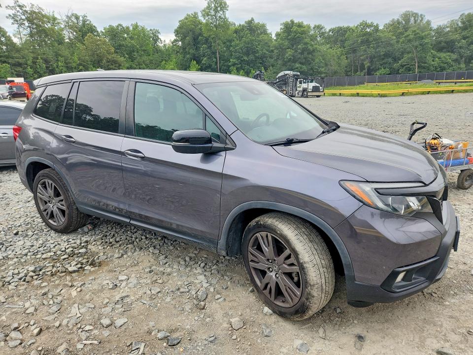 Photo 4 from auction – 2019 HONDA PASSPORT with VIN 5FNYF8H52KB020318
