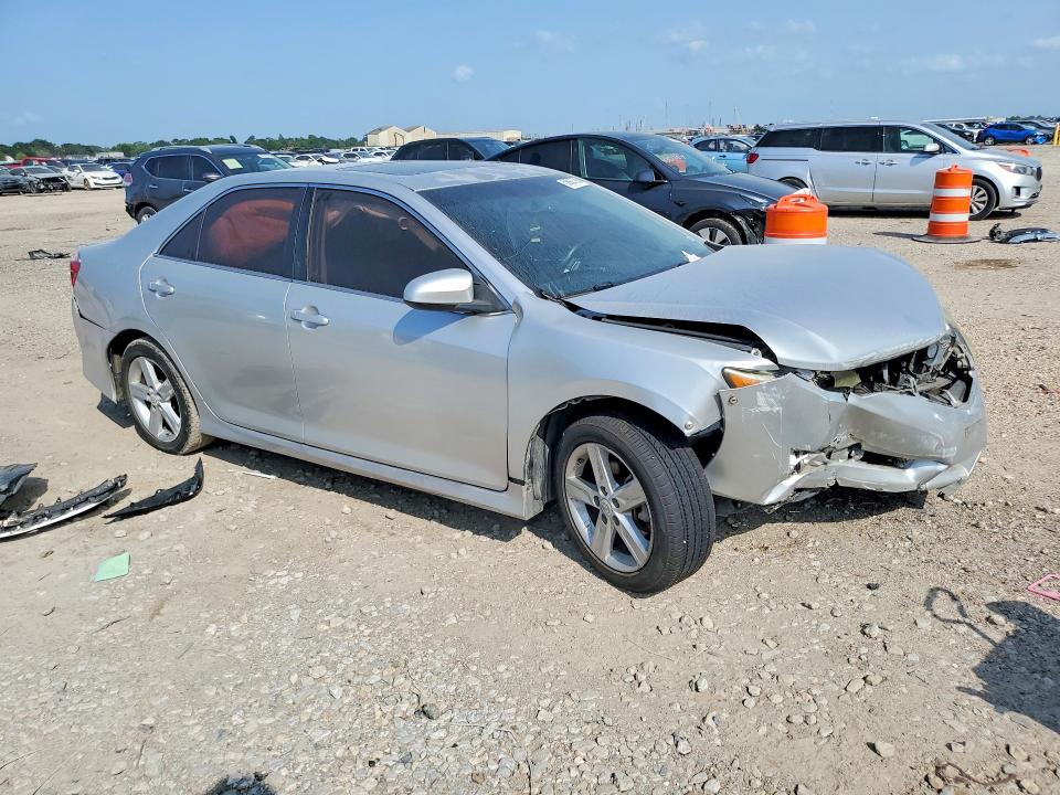 Photo 4 from auction – 2012 TOYOTA CAMRY with VIN 4T1BF1FK2CU611274