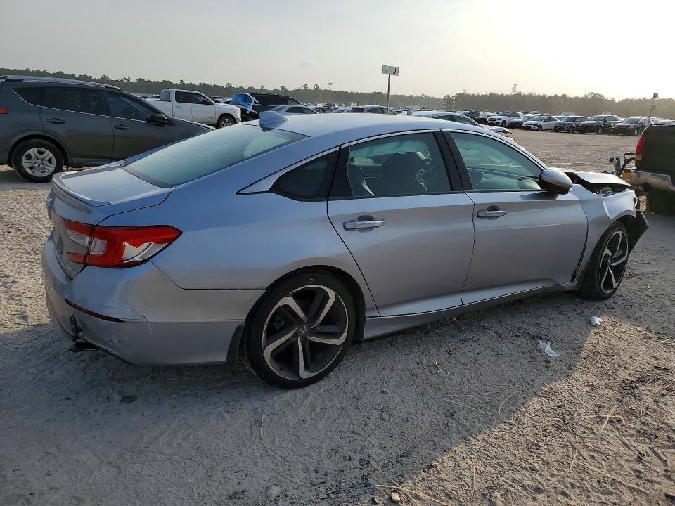 Photo 3 from auction – 2019 HONDA ACCORD with VIN 1HGCV1F33KA089907