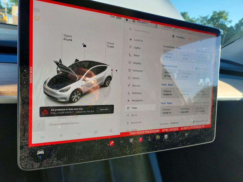 Photo 9 from auction – 2023 TESLA MODEL Y with VIN 7SAYGDEE1PA202285