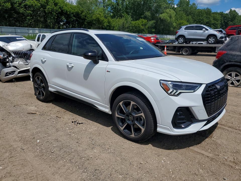 Photo 4 from auction – 2025 AUDI Q3 with VIN WA1EECF35S1108244