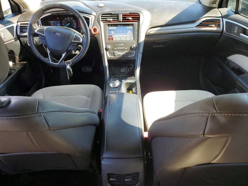 Photo 8 from auction – 2019 FORD FUSION with VIN 3FA6P0HDXKR128929