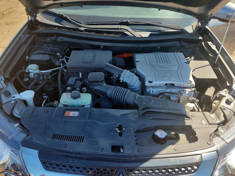 Photo 11 from auction – 2022 MITSUBISHI OUTLANDER with VIN JA4J2VA71NZ064634