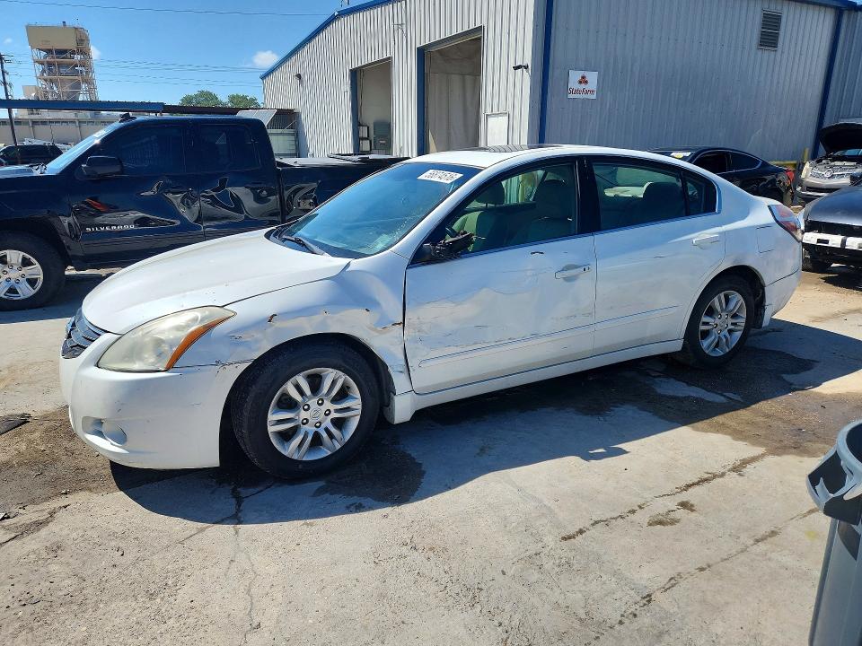 Снимка 1 от търг – 2011 NISSAN ALTIMA с VIN 1N4AL2AP7BN412611