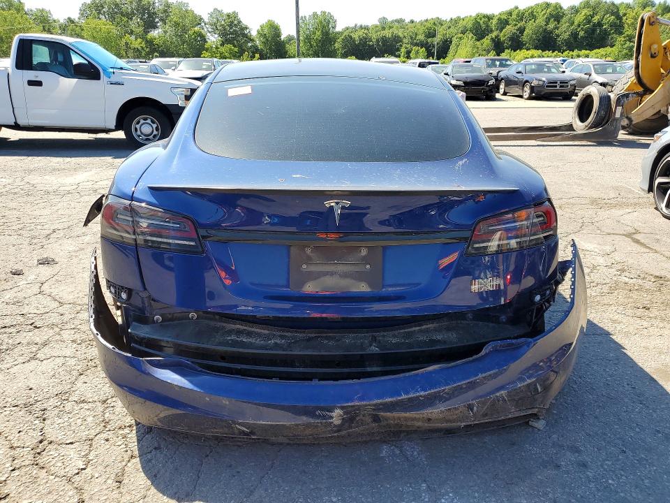 Photo 6 from auction – 2022 TESLA MODEL S with VIN 5YJSA1E62NF485811