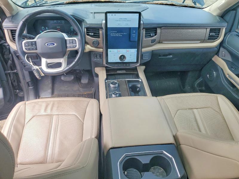 Photo 8 from auction – 2023 FORD EXPEDITION with VIN 1FMJU2A86PEA63024