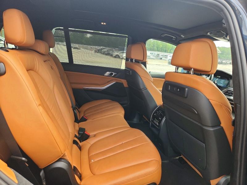 Photo 11 from auction – 2022 BMW X7 with VIN 5UXCW2C04N9M14080