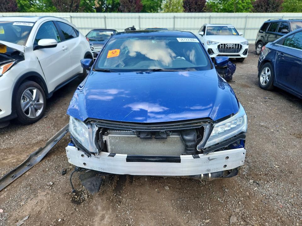 Photo 5 from auction – 2016 ACURA ILX with VIN 19UDE2F83GA014315