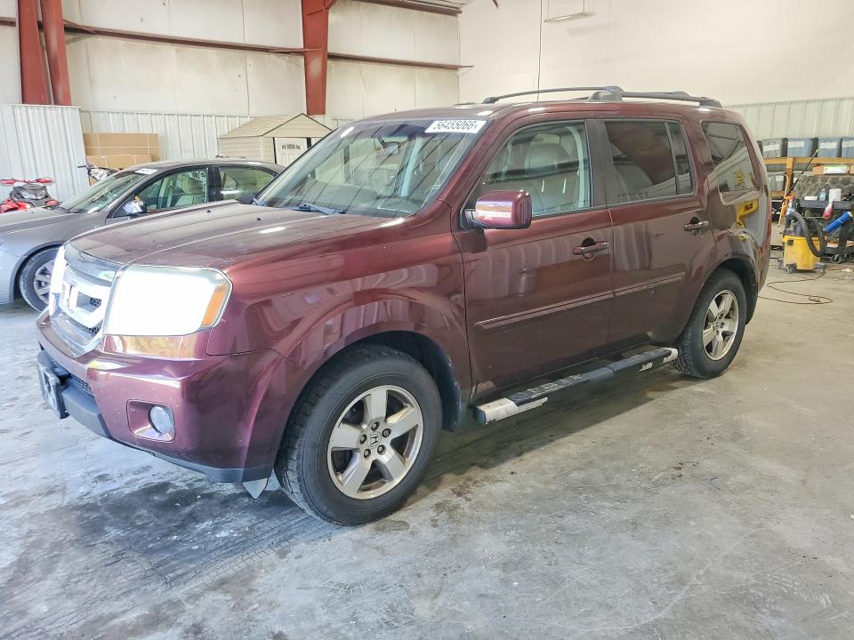 HONDA PILOT 2011 with VIN 5FNYF4H72BB038098 - Photo from auction